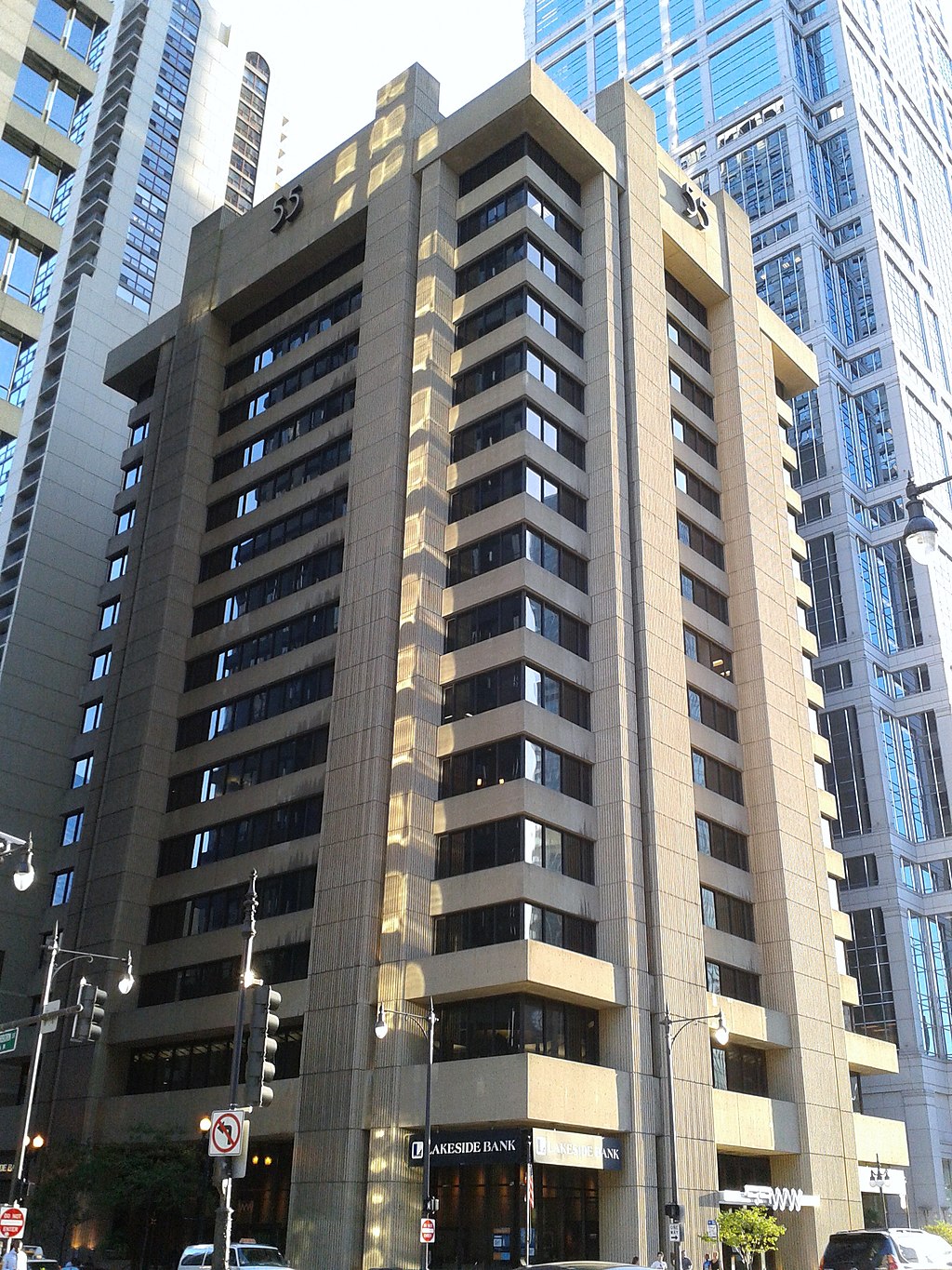 Exterior view of 55 W. Wacker Dr.