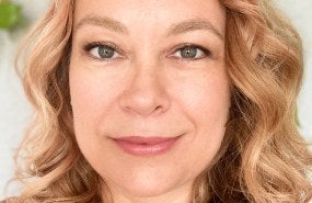 Headshot for Alison Lands