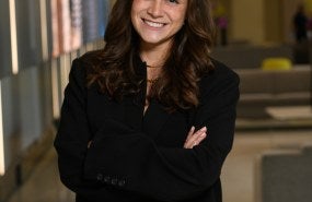 Kyra Dahring Headshot