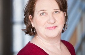 Headshot for Leslie Rodriguez