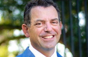 Brian Edwards headshot