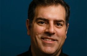 Justin Oberman headshot