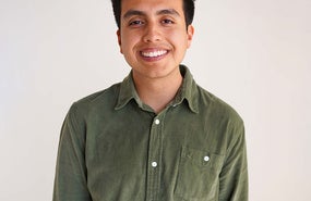 Isaias Hernandez headshot