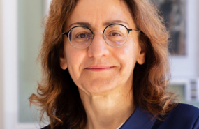 Headshot of Elizabeth Sidiropoulos.