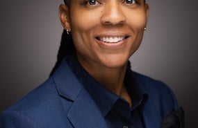 Kemena Brooks headshot