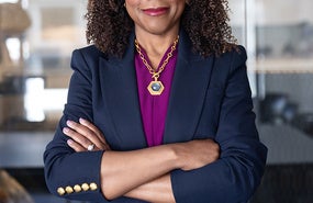 Tjada McKenna headshot