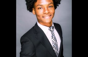 Ethan Jones headshot