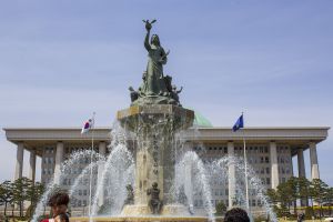 A running fountain outside of the National Assembly Building of South Korea