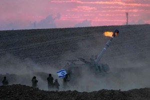 An Israeli mobile artillery unit fired a shell from southern Israel towards the Gaza Strip