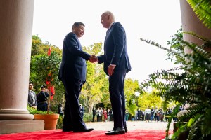 President Biden shakes hands with President Xi