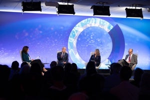 Leslie Vinjamuri, Yawei Liu, Dina Smeltz, Paul Heer on the Council stage
