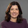 Leslie Vinjamuri headshot