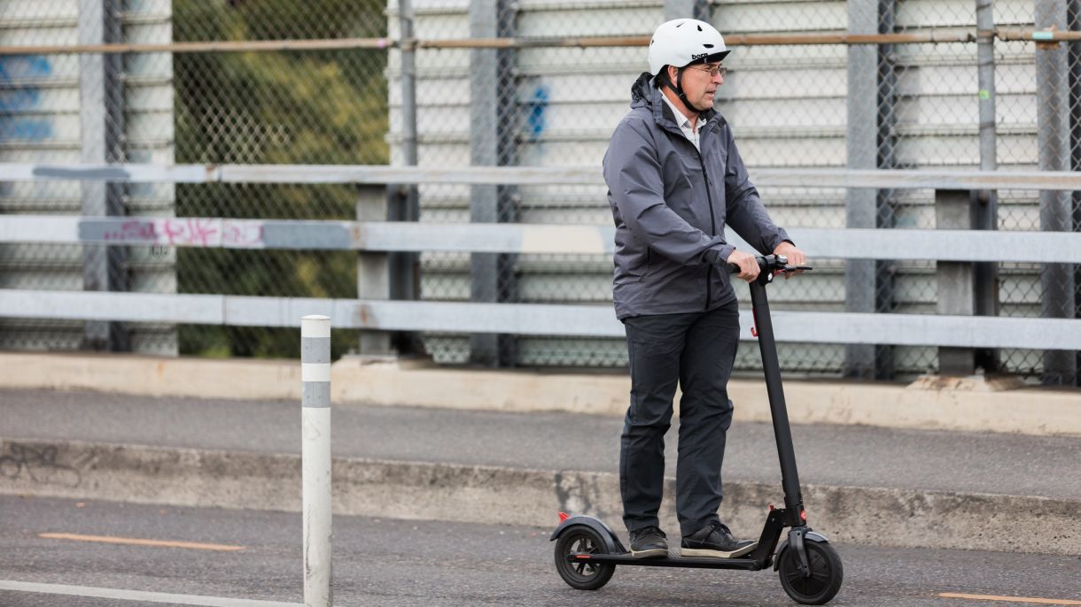 Vroom or Bust? Towards a Chicago E-Scooter Strategy in 2020 and Beyond | Chicago Council on Global Affairs