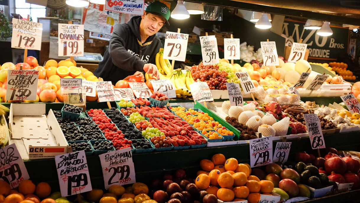 A fruit stand in Pike Place Market