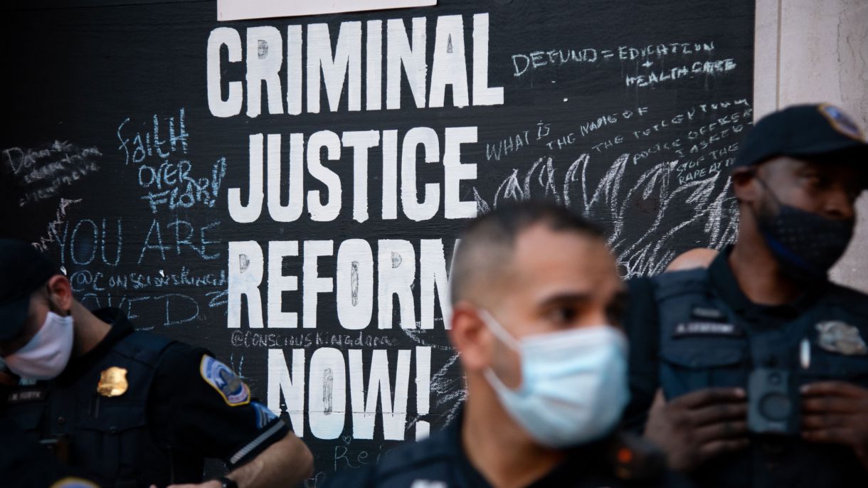 Police Reform Lessons from Around the World | Chicago Council on Global Affairs