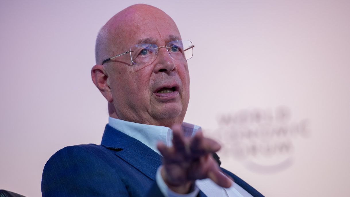 Klaus Schwab on the Fourth Industrial Revolution, Globalization, and Equality | Chicago Council on Global Affairs