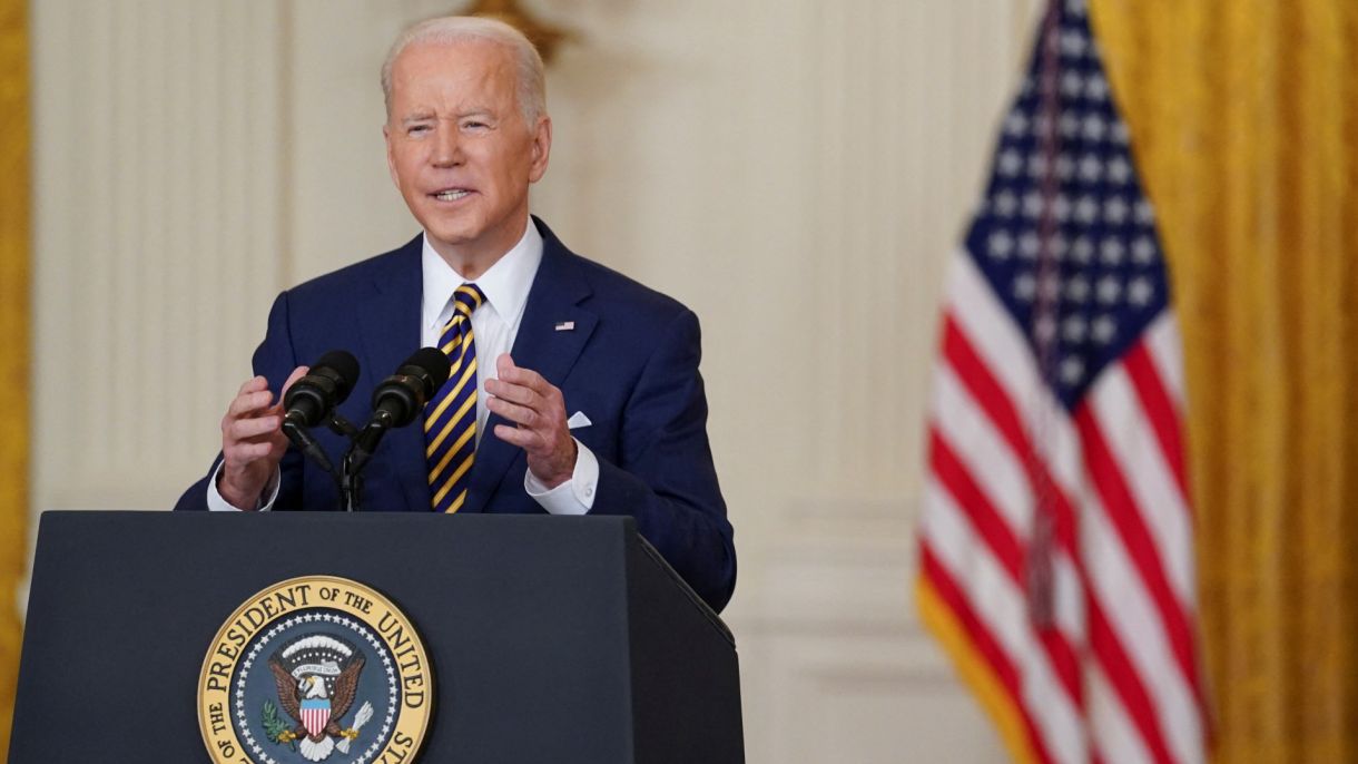 World Review: Biden's First Year, European Instability, and Ukraine | Chicago Council on Global Affairs