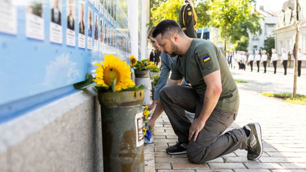 Six Months of War in Ukraine, Global Droughts, Finnish Partygate | Chicago Council on Global Affairs