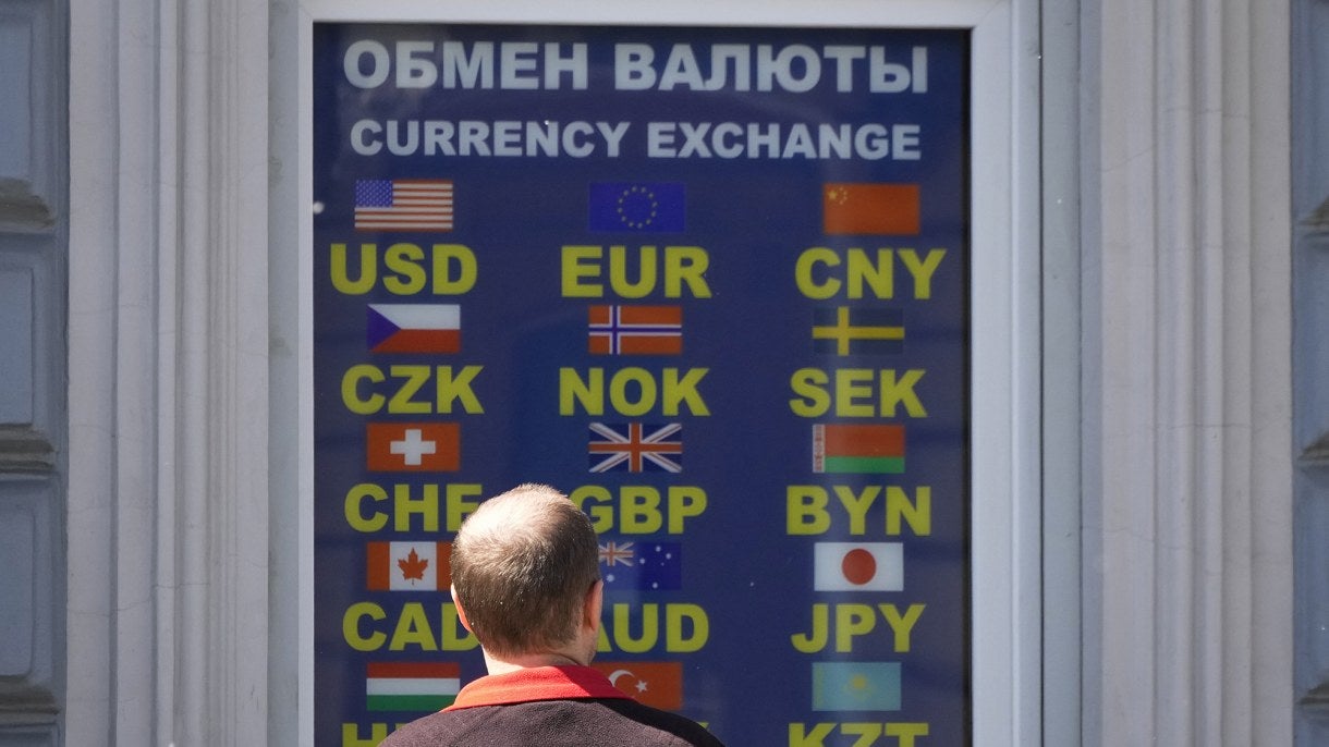 Russians Rather Endure Sanctions than Concede Ukraine War | Chicago Council on Global Affairs