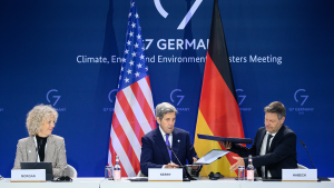 Jennifer Morgan, John Kerry, and Robert Habeck speak at a 2022 meeting of the G7 Ministers for Climate, Energy and Environment.