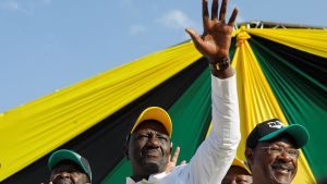 President Ruto waving to crowd