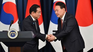 South Korean President Yoon Suk-yeol and Japanese Prime Minister Fumio Kishida 