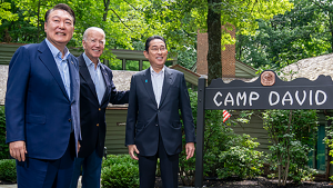South Korea's President Yoon Suk Yeol, President Joe Biden, and Japan's Prime Minister Fumio Kishida at Camp David on August 18, 2023.