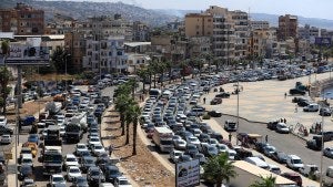 Thousands fleeing Souther Lebanon as Israel airstrikes continue