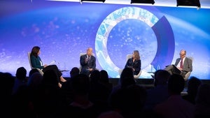 Leslie Vinjamuri, Yawei Liu, Dina Smeltz, Paul Heer on the Council stage